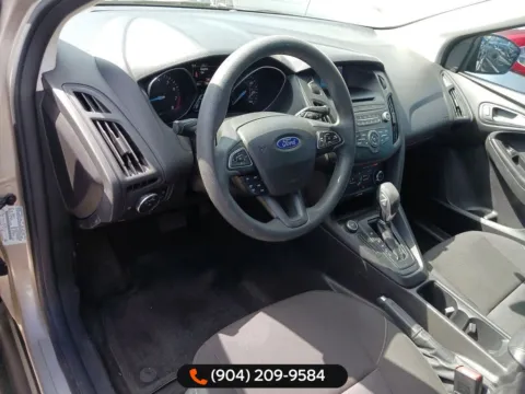 More photos of 2017 Ford Focus SE at AUTOLAND, FL