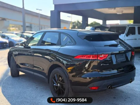 More photos of 2018 Jaguar F-PACE 35t Premium at AUTOLAND, FL