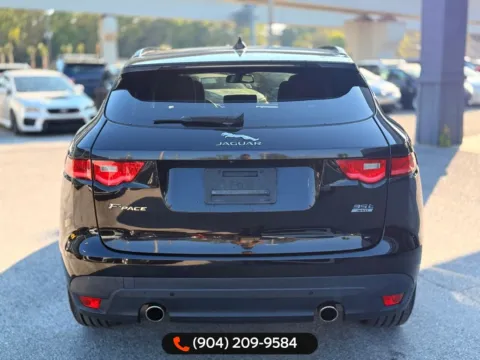 More photos of 2018 Jaguar F-PACE 35t Premium at AUTOLAND, FL