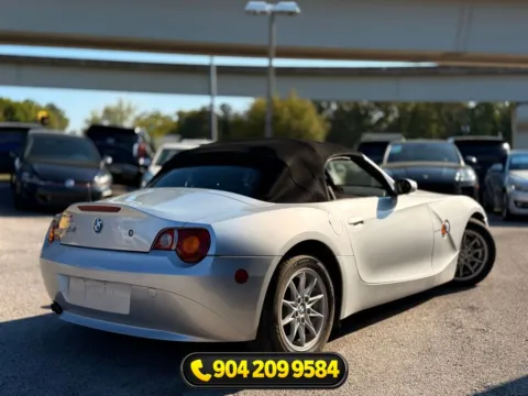More photos of 2003 BMW Z4 2.5i at AUTOLAND, FL