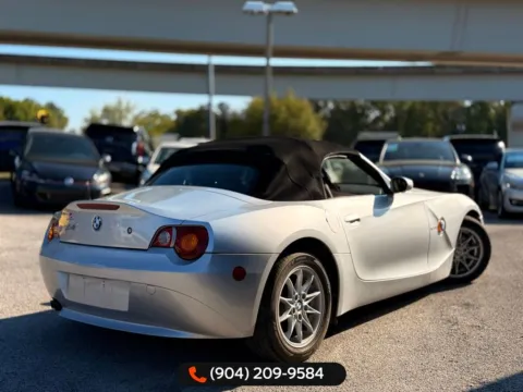 More photos of 2003 BMW Z4 2.5i at AUTOLAND, FL
