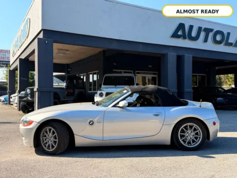 More photos of 2003 BMW Z4 2.5i at AUTOLAND, FL