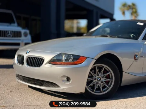 Photos of 2003 BMW Z4 2.5i for sale in Jacksonville, FL at AUTOLAND