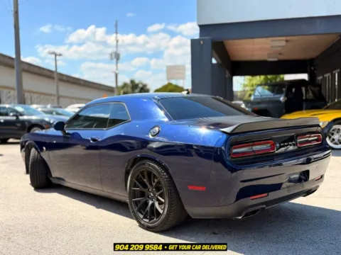 More photos of 2017 Dodge Challenger R/T at AUTOLAND, FL