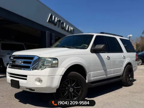 White 2009 Ford Expedition XLT for sale in Jacksonville, FL