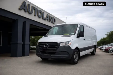 Green 2019 Mercedes-Benz Sprinter 2500 Cargo 144 WB for sale in Jacksonville, FL