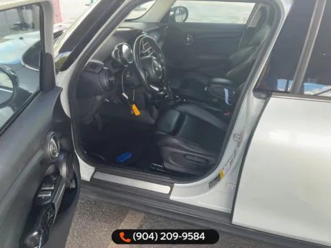 More photos of 2015 MINI Cooper at AUTOLAND, FL