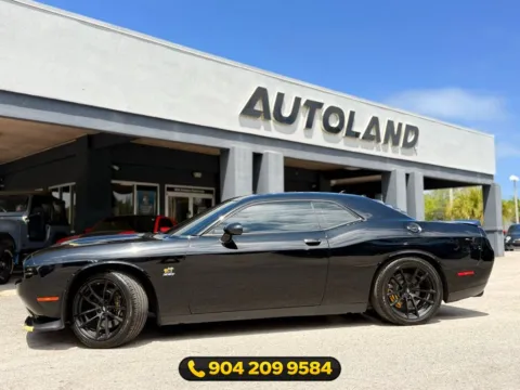 More photos of 2021 Dodge Challenger R/T Scat Pack at AUTOLAND, FL