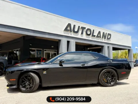 More photos of 2021 Dodge Challenger R/T Scat Pack at AUTOLAND, FL