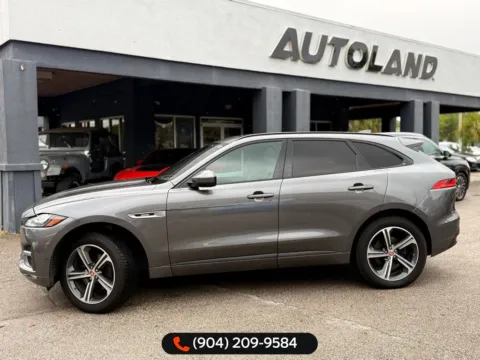 More photos of 2017 Jaguar F-PACE 35t R-Sport at AUTOLAND, FL