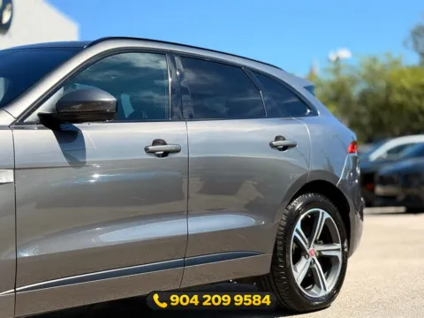 More photos of 2017 Jaguar F-PACE 35t R-Sport at AUTOLAND, FL