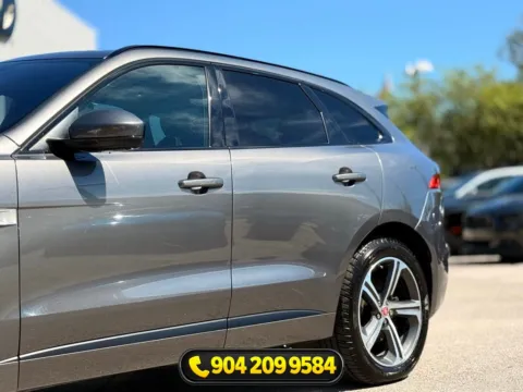 More photos of 2017 Jaguar F-PACE 35t R-Sport at AUTOLAND, FL