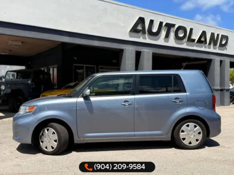 More photos of 2012 Scion xB at AUTOLAND, FL