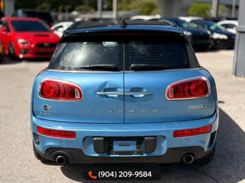 More photos of 2017 MINI Cooper S Clubman at AUTOLAND, FL