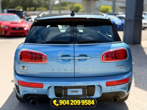 More photos of 2017 MINI Cooper S Clubman at AUTOLAND, FL