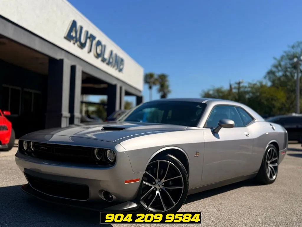 Silver 2018 Dodge Challenger R/T Scat Pack for sale in Jacksonville, FL