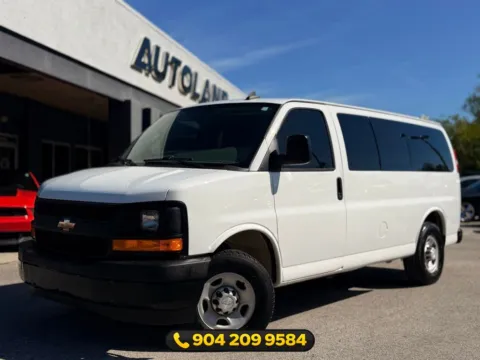 White 2017 Chevrolet Express 2500 LS for sale in Jacksonville, FL