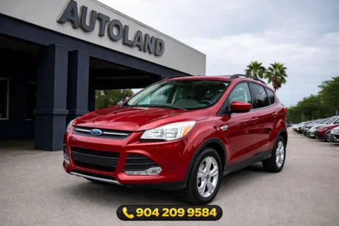Orange 2014 Ford Escape SE for sale in Jacksonville, FL