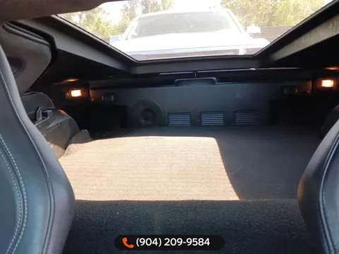 More photos of 2017 Chevrolet Corvette Stingray at AUTOLAND, FL