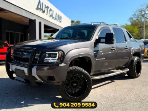 Gray 2011 Chevrolet Avalanche 1500 LT for sale in Jacksonville, FL