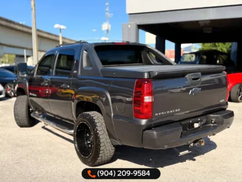 More photos of 2011 Chevrolet Avalanche 1500 LT at AUTOLAND, FL