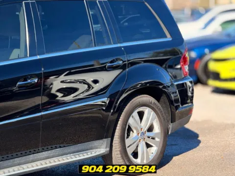 Photos of 2011 Mercedes-Benz GL-Class GL 450 for sale in Jacksonville, FL at AUTOLAND