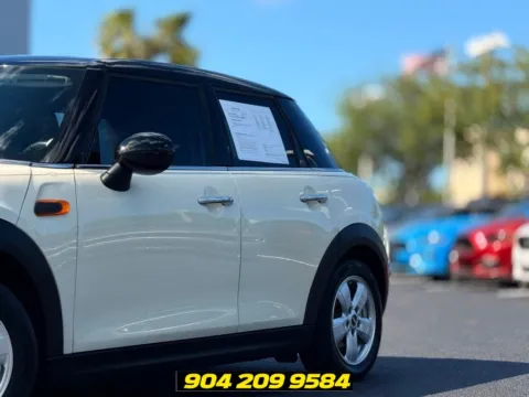 More photos of 2015 MINI Cooper at AUTOLAND, FL