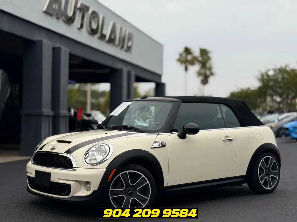 2014 MINI Cooper S's photo