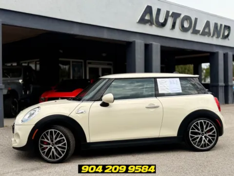 More photos of 2017 MINI Cooper S at AUTOLAND, FL