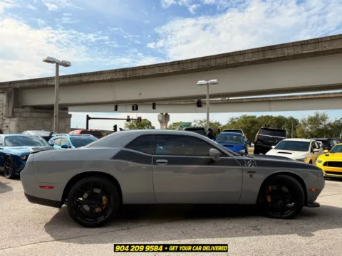 More photos of 2021 Dodge Challenger R/T Scat Pack at AUTOLAND, FL