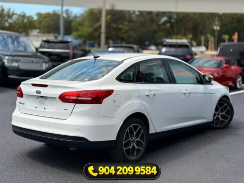 More photos of 2018 Ford Focus SEL at AUTOLAND, FL