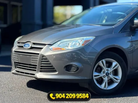 Photos of 2014 Ford Focus SE for sale in Jacksonville, FL at AUTOLAND