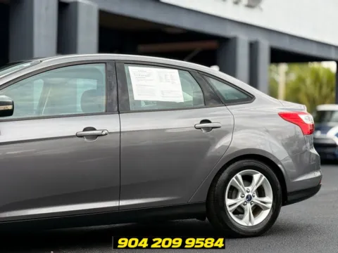 Another view of 2014 Ford Focus SE for sale in Jacksonville, FL at AUTOLAND