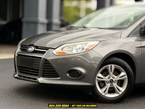 Photos of 2014 Ford Focus SE for sale in Jacksonville, FL at AUTOLAND