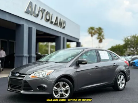 Gray 2014 Ford Focus SE for sale in Jacksonville, FL