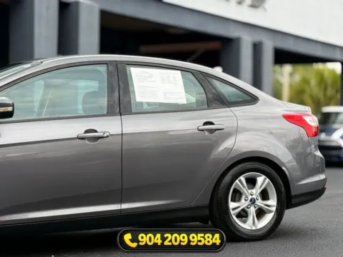 Another view of 2014 Ford Focus SE for sale in Jacksonville, FL at AUTOLAND