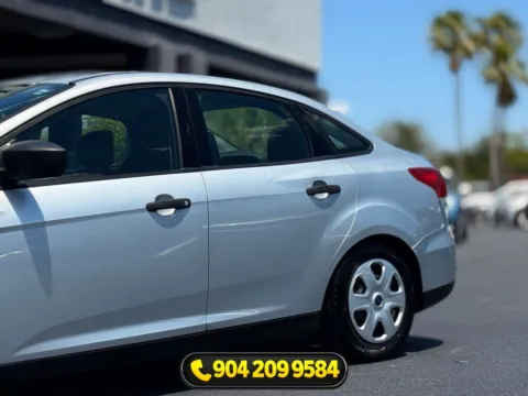 More photos of 2016 Ford Focus S at AUTOLAND, FL