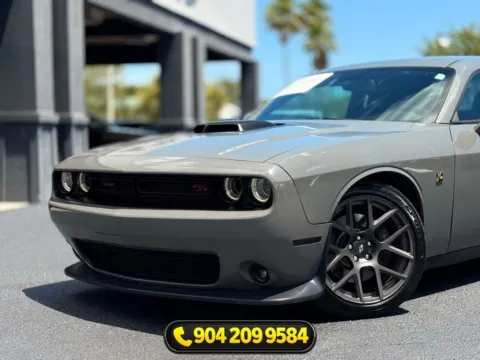More photos of 2017 Dodge Challenger R/T at AUTOLAND, FL