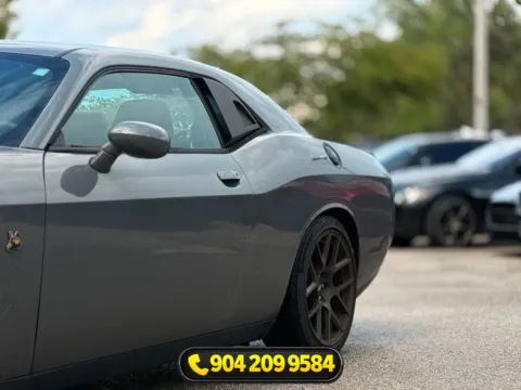 More photos of 2017 Dodge Challenger R/T at AUTOLAND, FL