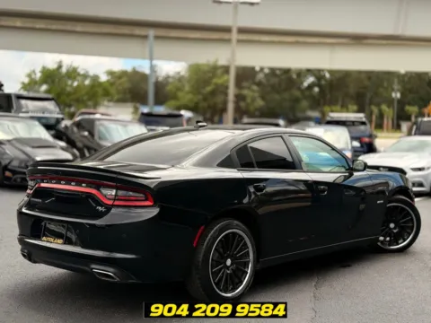 More photos of 2018 Dodge Charger R/T at AUTOLAND, FL