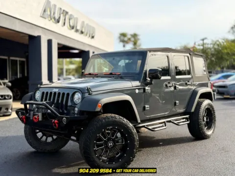 Gray 2017 Jeep Wrangler Unlimited Rubicon for sale in Jacksonville, FL
