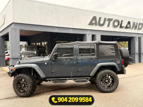 More photos of 2017 Jeep Wrangler Unlimited Rubicon at AUTOLAND, FL