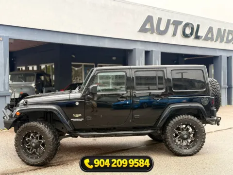 More photos of 2017 Jeep Wrangler Unlimited Rubicon at AUTOLAND, FL