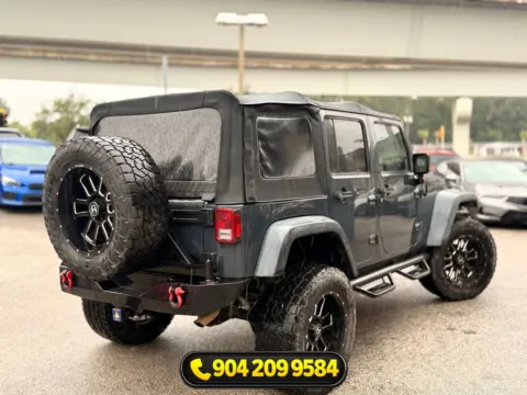 More photos of 2017 Jeep Wrangler Unlimited Rubicon at AUTOLAND, FL