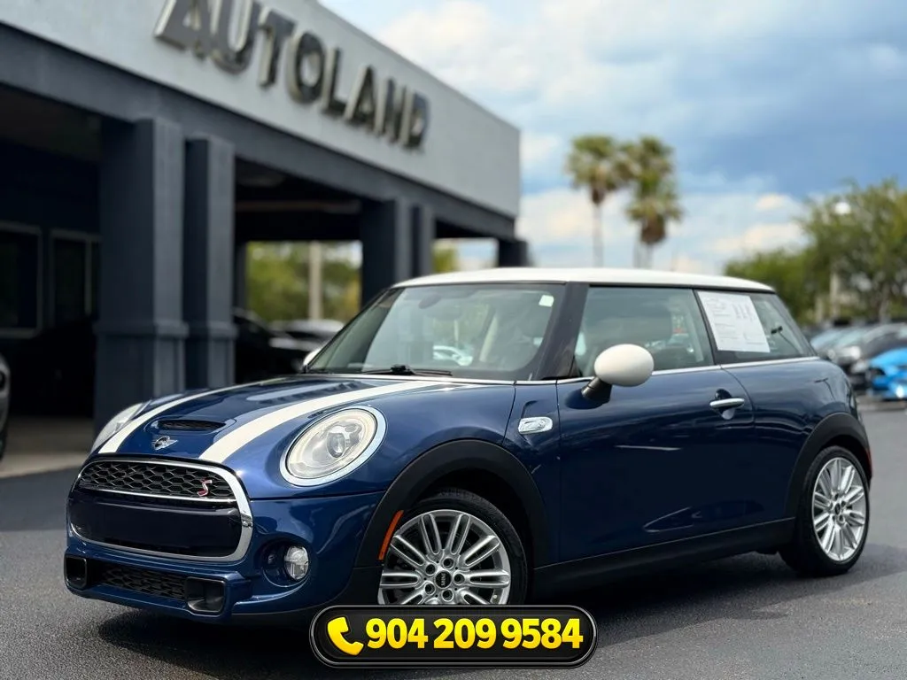 2014 MINI Cooper S's photo