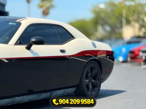 More photos of 2013 Dodge Challenger R/T at AUTOLAND, FL
