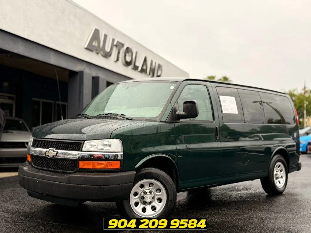 2014 Chevrolet Express 1500 LS's photo