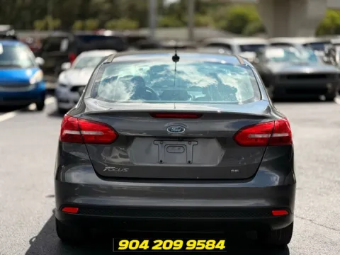 More photos of 2017 Ford Focus SE at AUTOLAND, FL