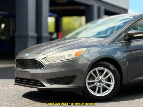 Photos of 2017 Ford Focus SE for sale in Jacksonville, FL at AUTOLAND