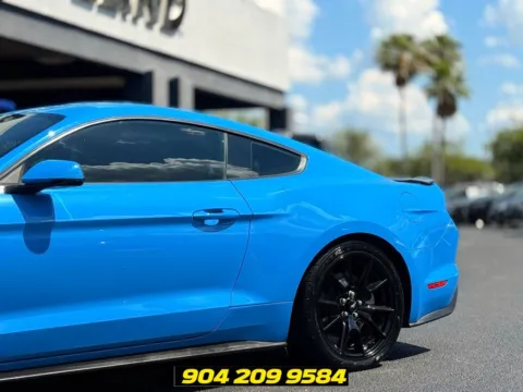 More photos of 2017 Ford Mustang GT Premium at AUTOLAND, FL
